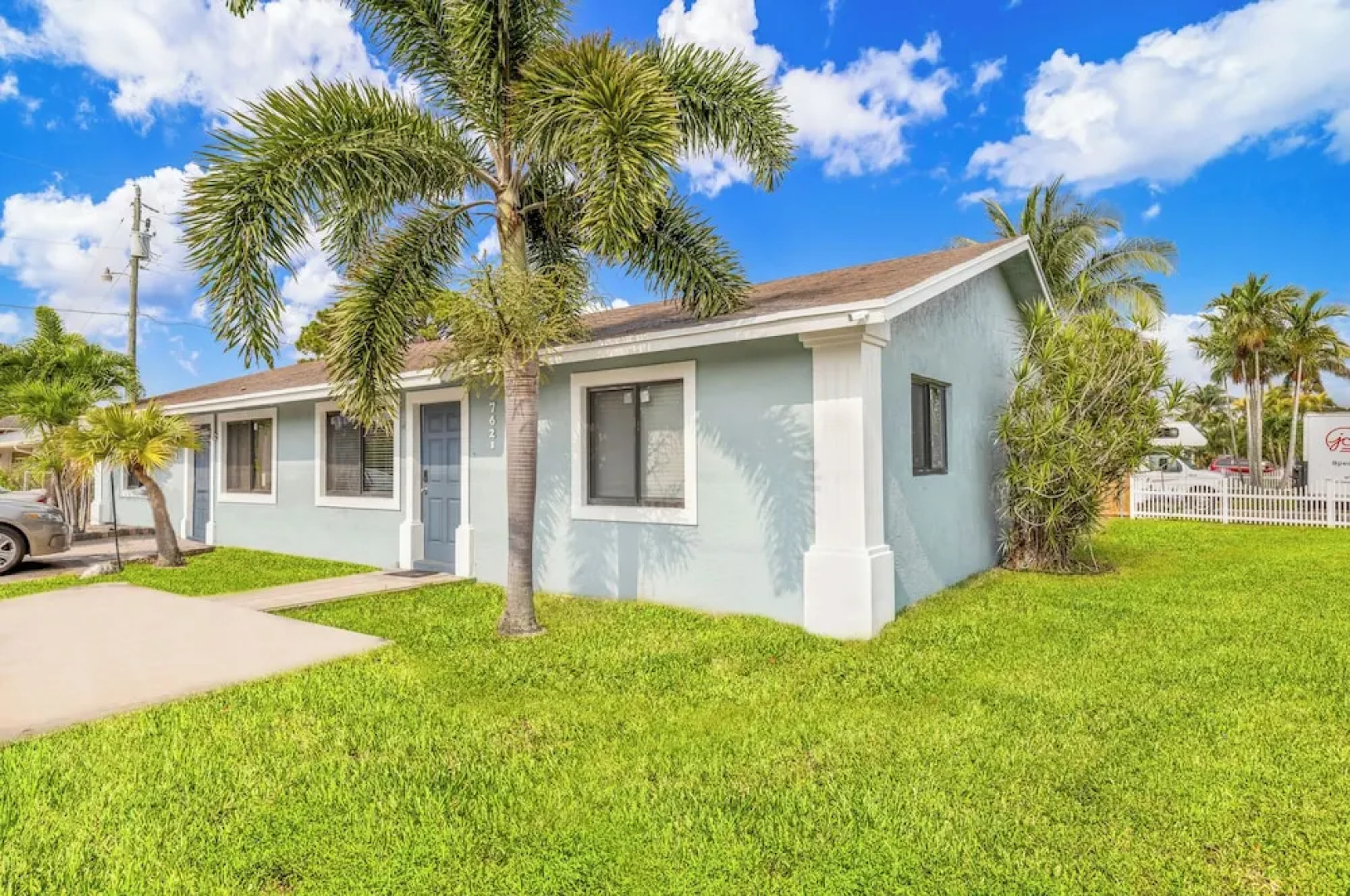 Lakeworth 2 Bedroom Home Free Parking