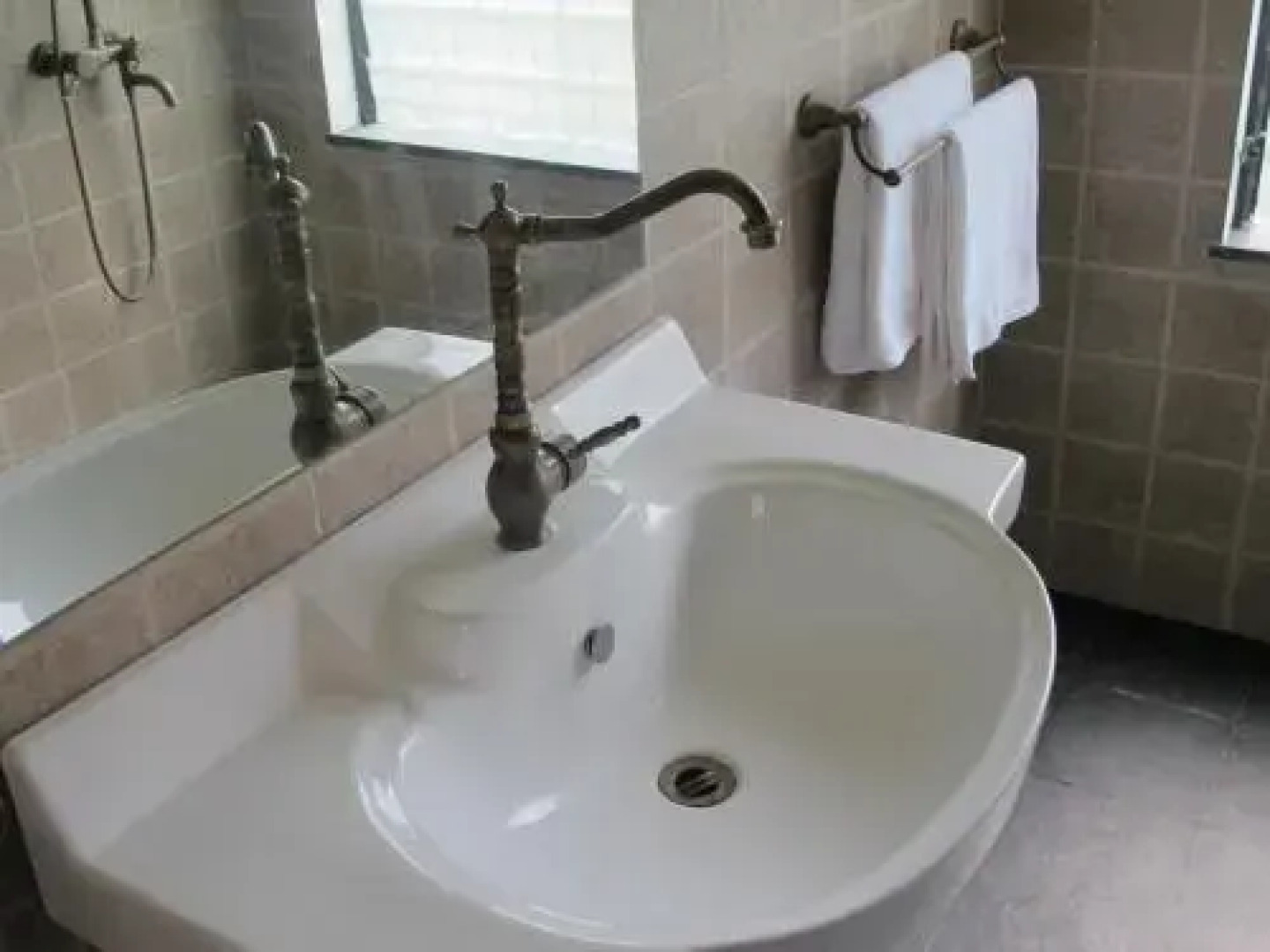 The Tea Road Restaurants & Hotel