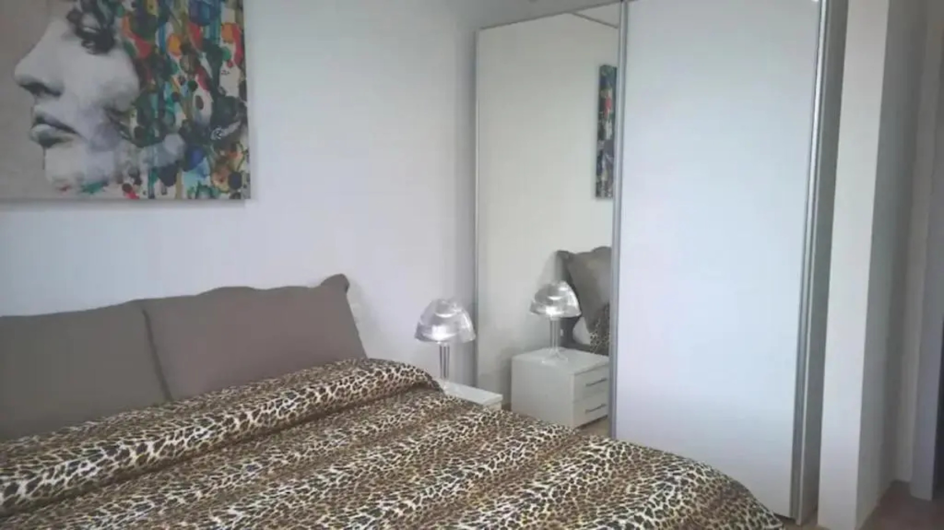 Executive 2 Splitted Flats H5T 3Bedrooms & Balcony Sea View