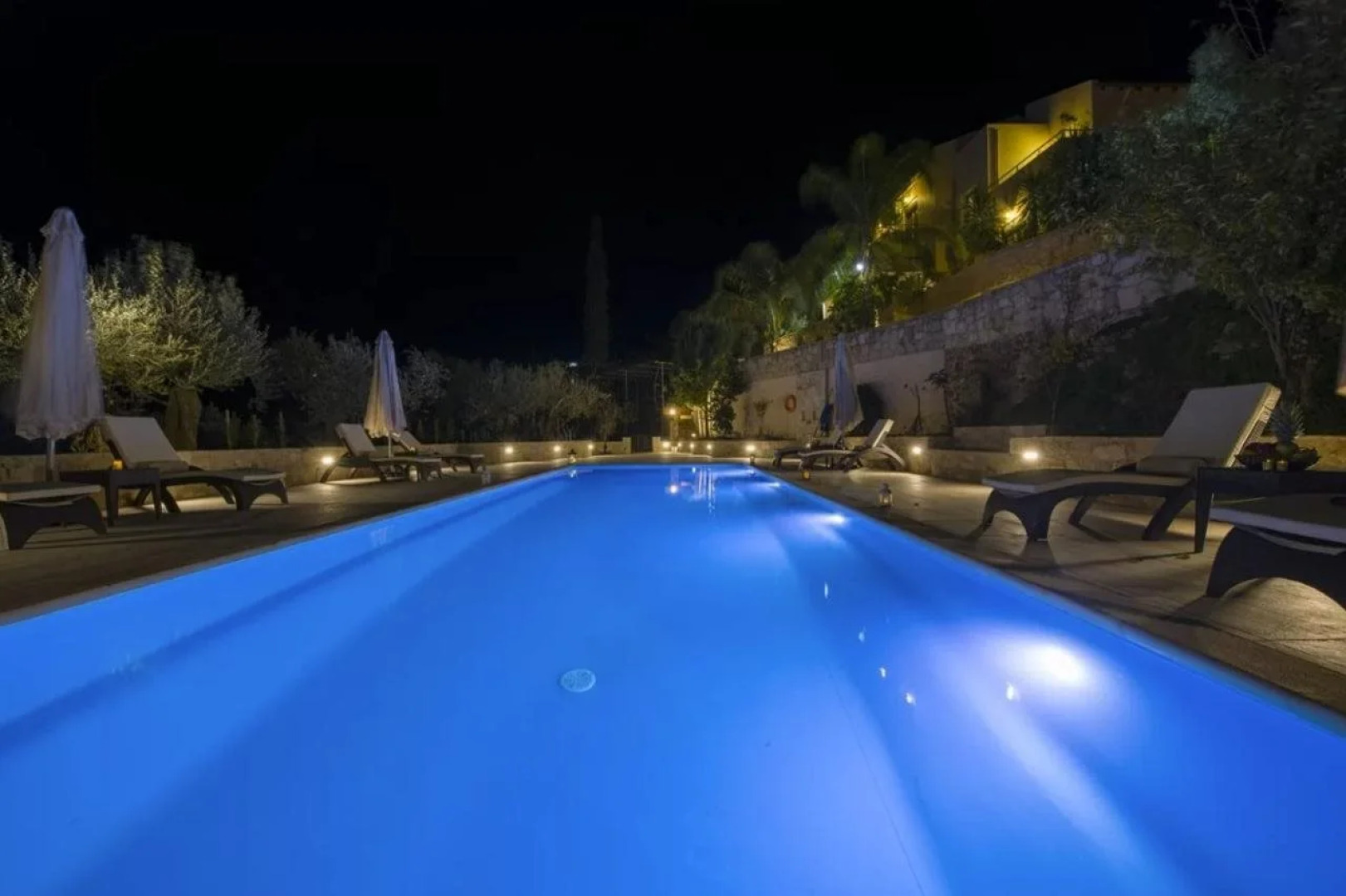 Serenity River Villa