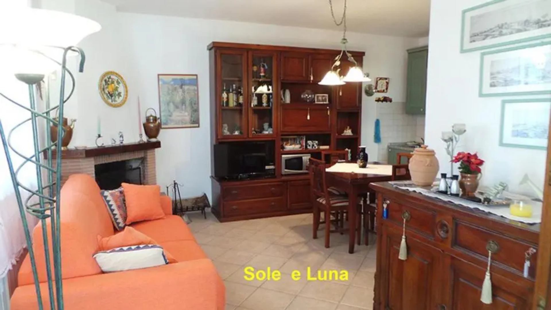 Orizzonti del Castelluccio Sole e Luna