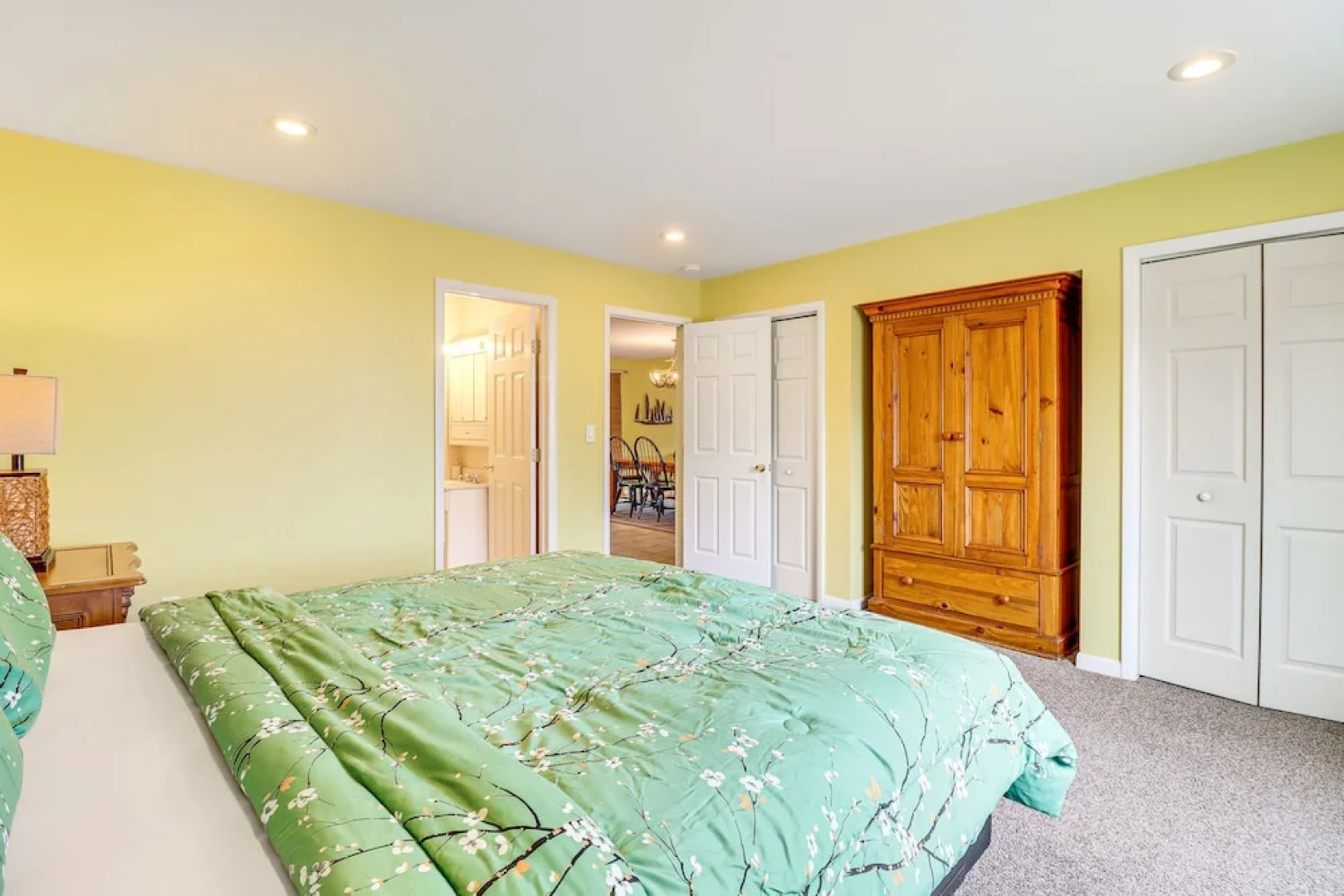 Pocono Retreat: Access to Community Lake & Beach!