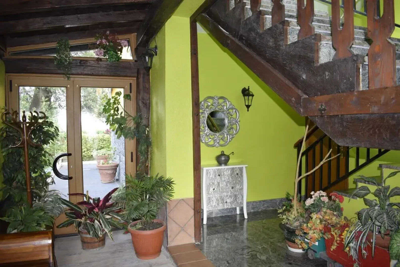 Self Catering Caser?o Ibarrola Txiki for 12 People