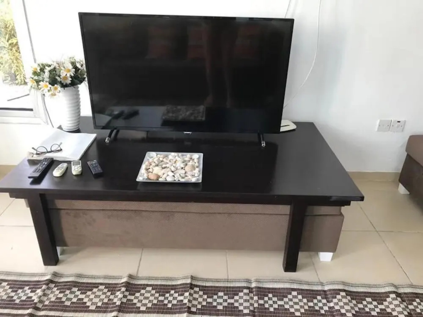 Sea Cliff villa, 4 beds, sleeps 2- 7, Free Wifi, Heated Pool option.