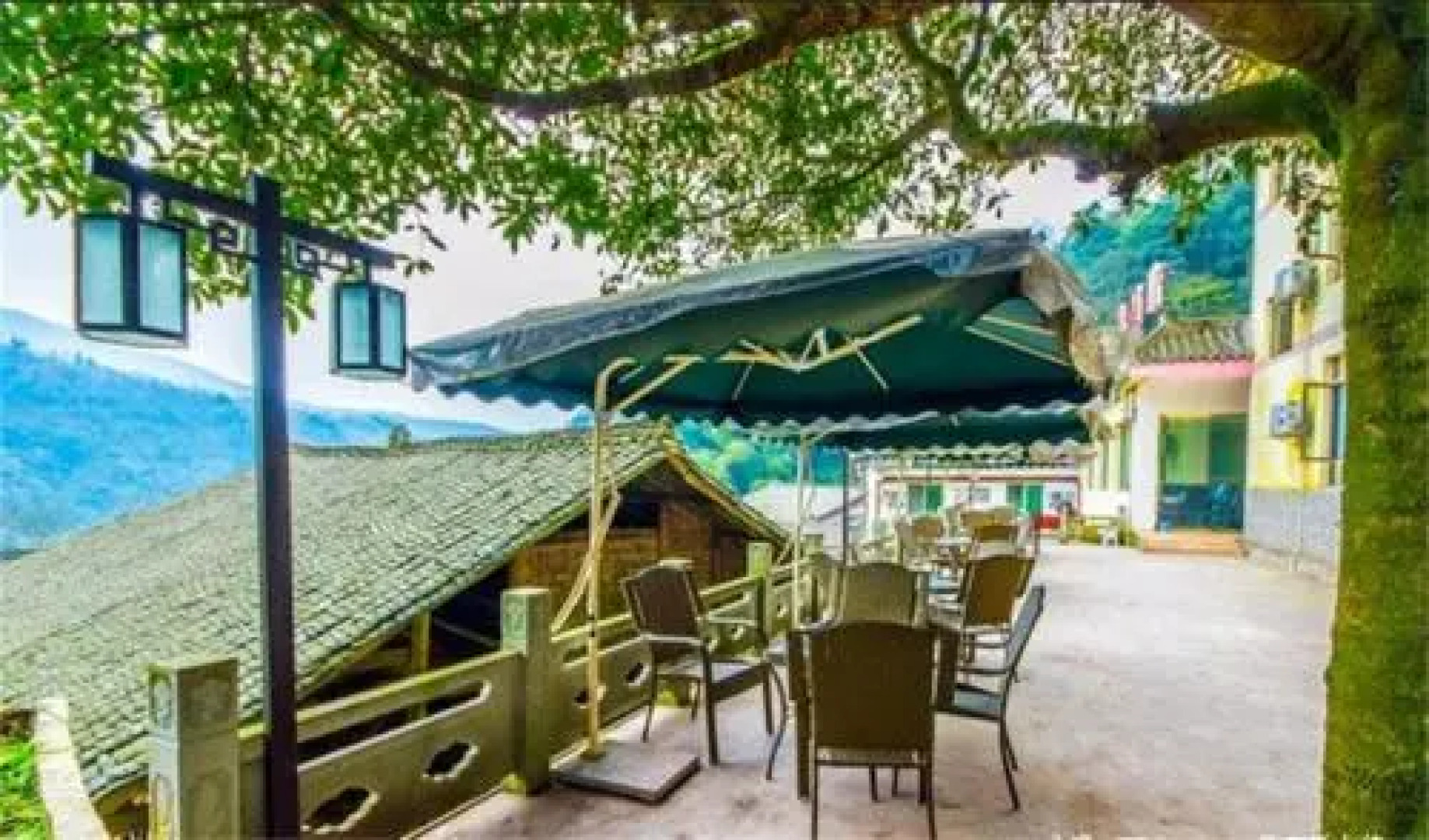 Emeishan Sanyuan Shuzhuang Home Stay