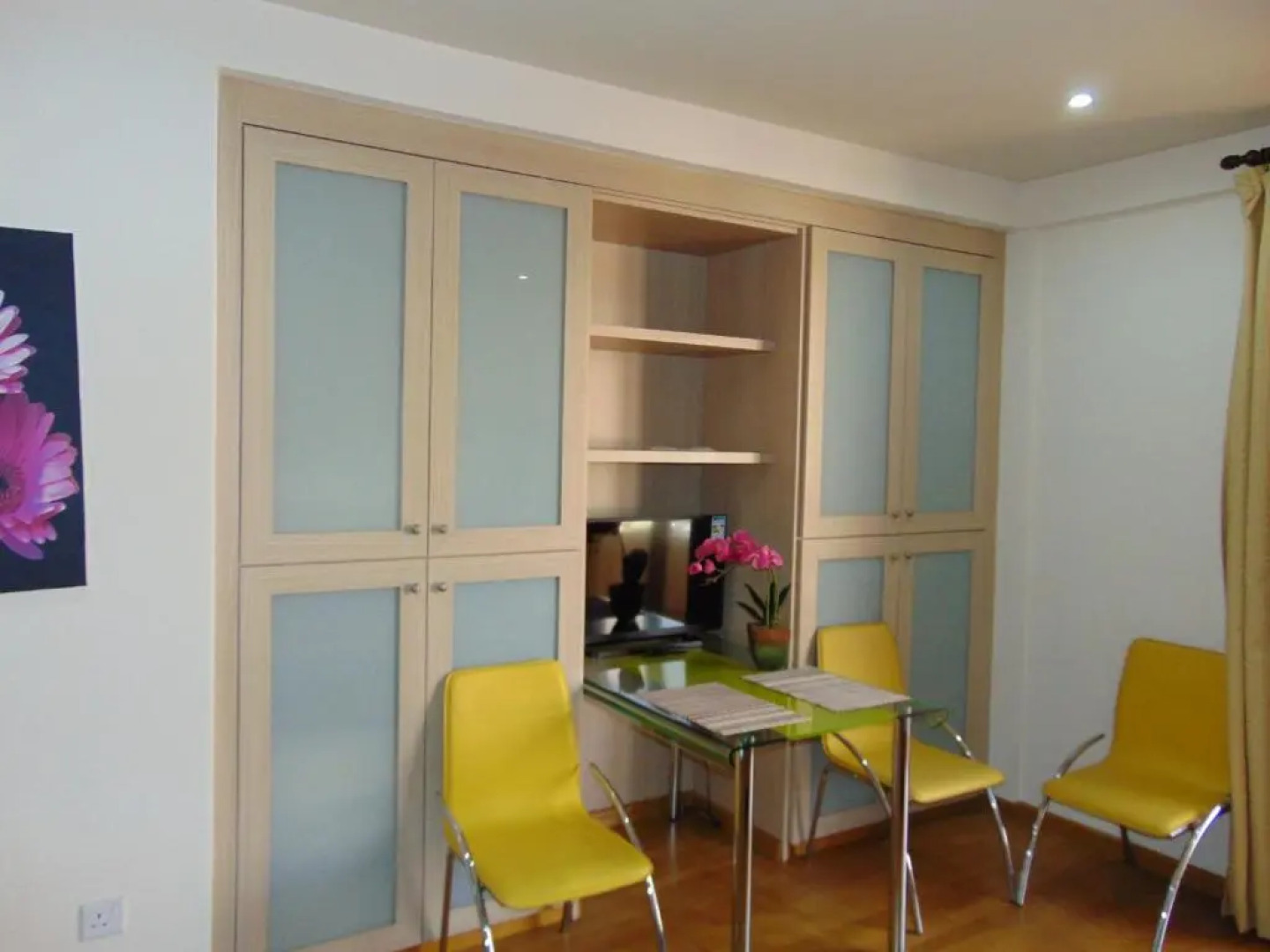 Ithaki Phinikoudes Apartment No. 107