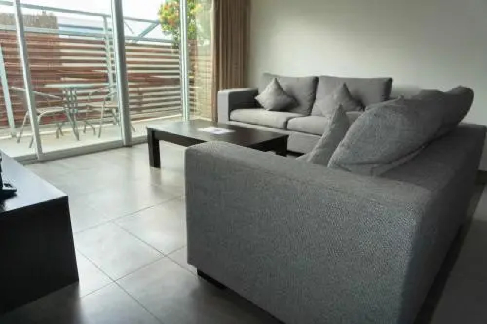 APOLLO 13 PENTHOUSE - free wifi & huge terrace!