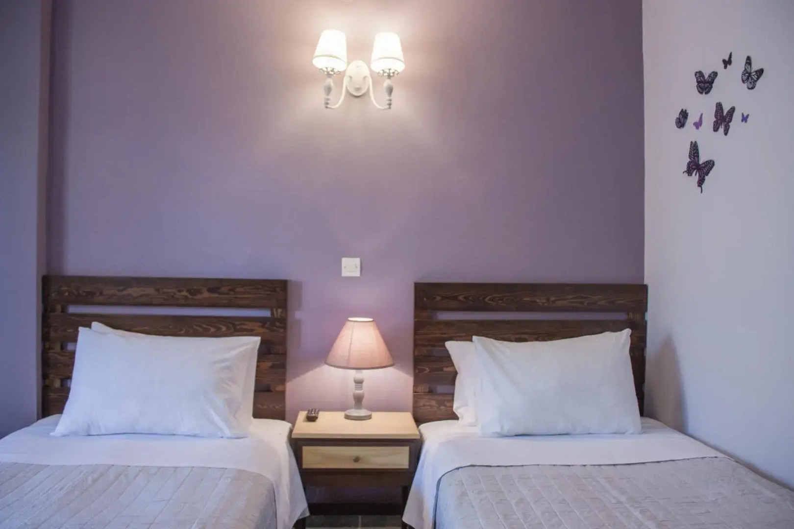 Tellis Holiday Rooms By Hotelius