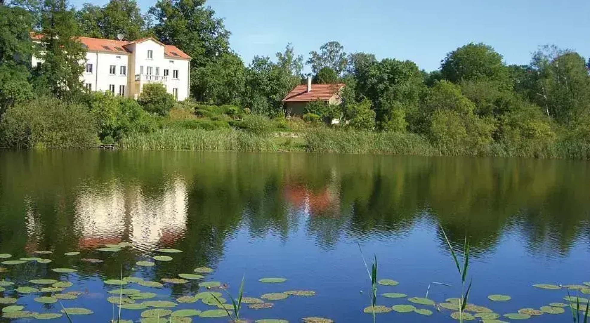 Villa am Trumpf - Individuelle Ferienwohnungen am See