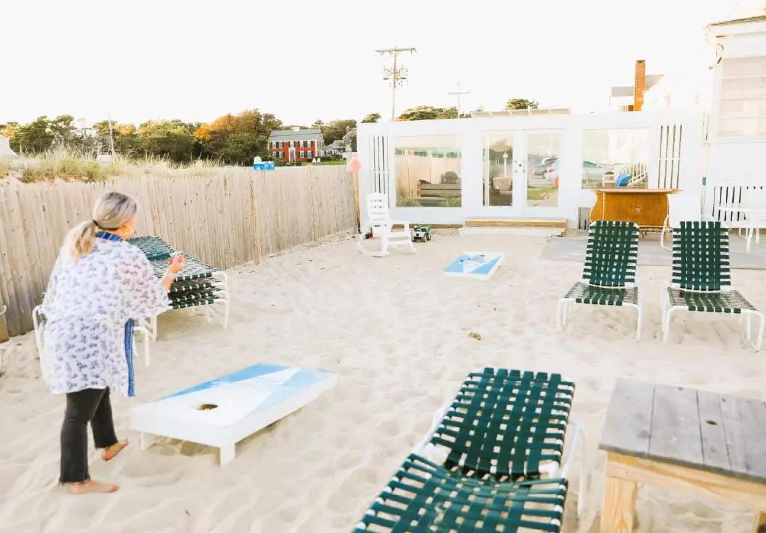 By the Sea Guests Bed & Breakfast & Suites