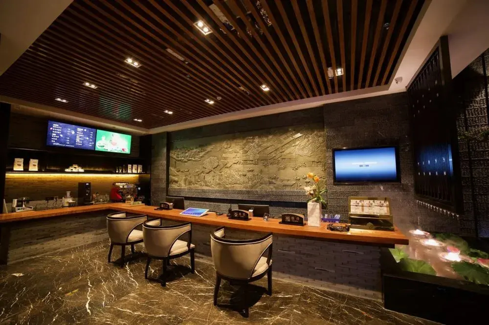 Crystal Palace Hotel New Factory Branch