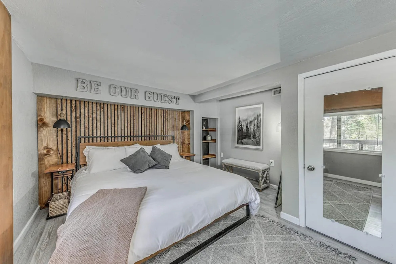 Ruidoso Retreat w/ Mtn Views ~ 20 Mi to Ski Apache