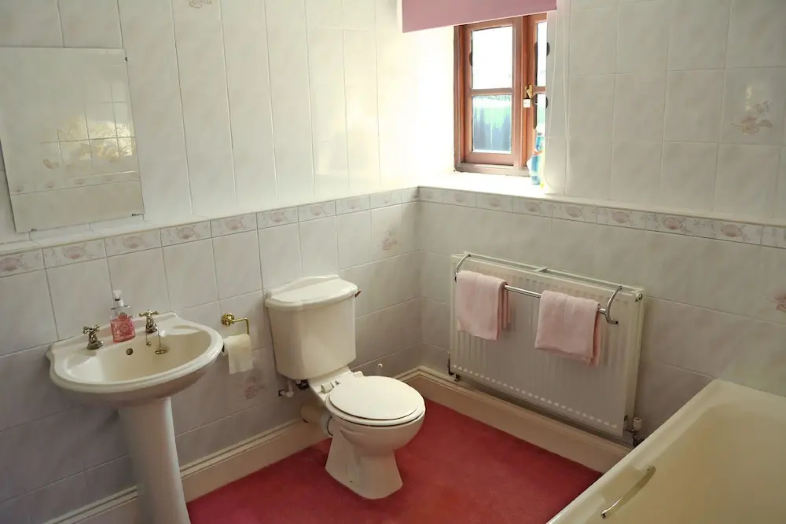 Unique rural retreat on a lovely 15 acre smallholding with award winni