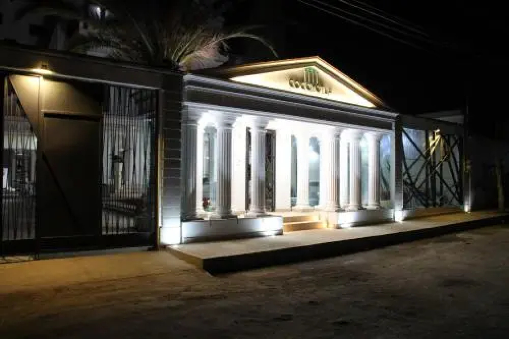 Cocoyotla Boutique Hotel and Hostel