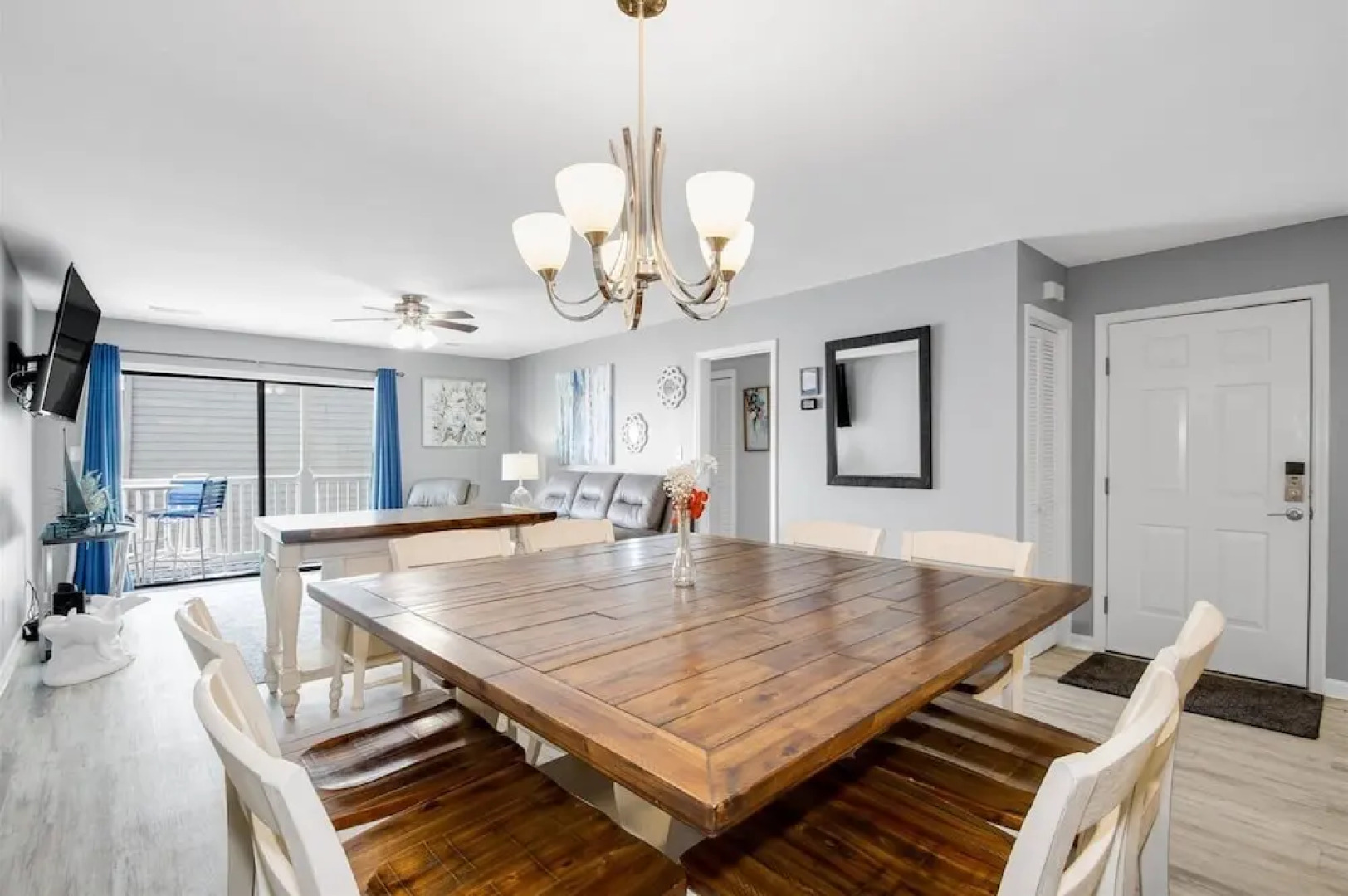 Admiral Quarters II #14