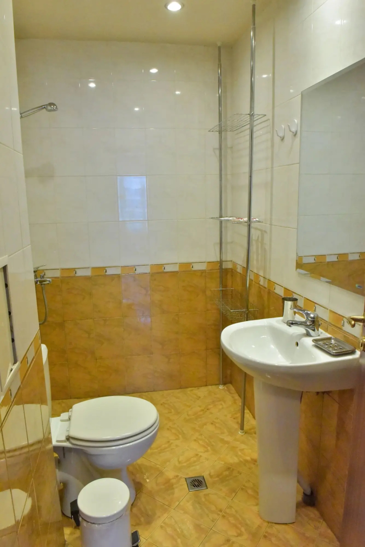 Hotel Bojur & Bojurland Apartment Complex