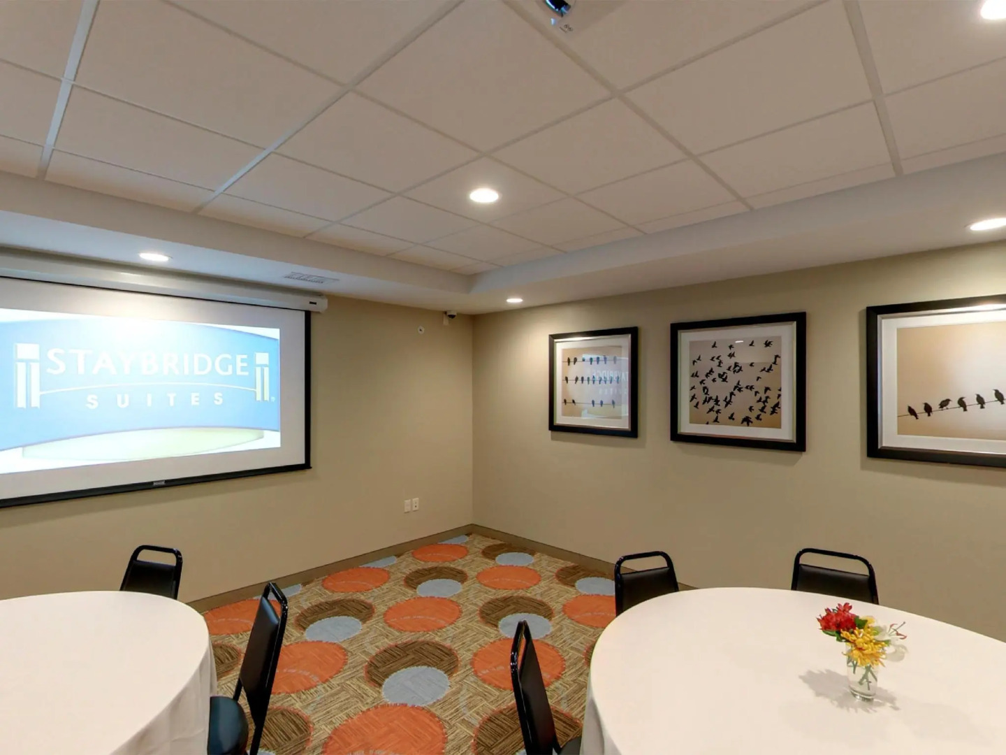 Staybridge Suites Ann Arbor- Univ of Michigan by IHG