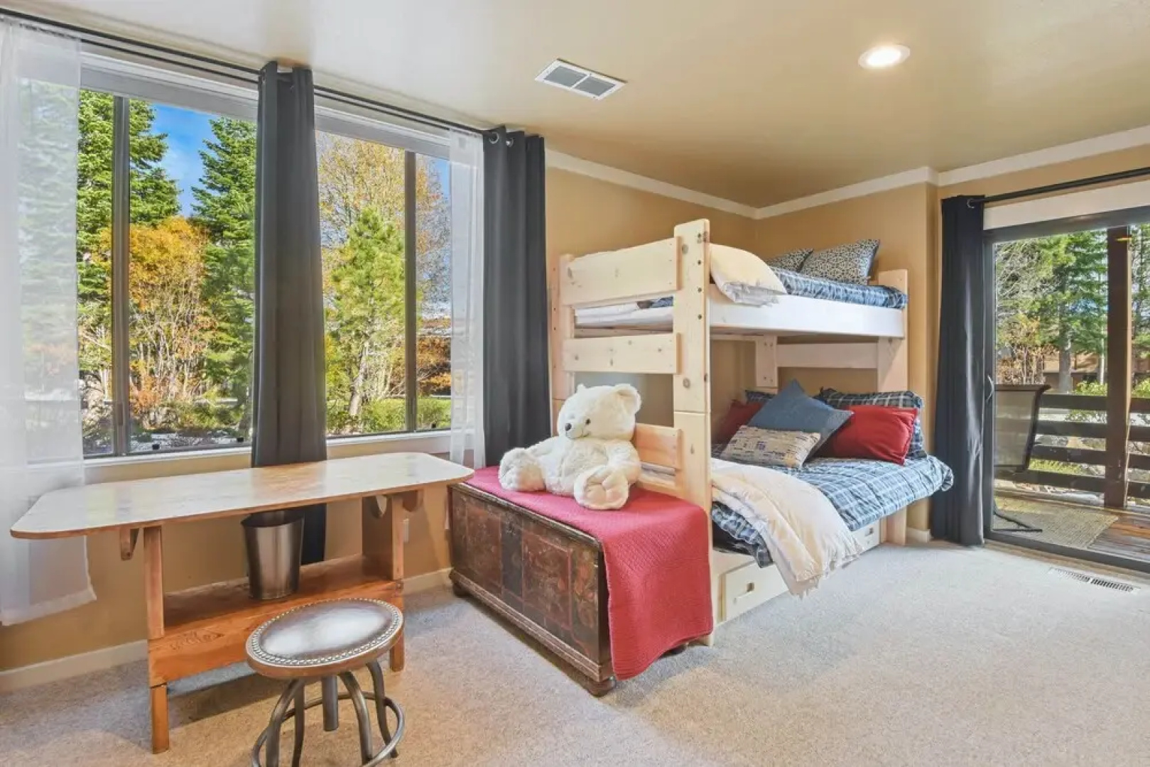 Rocky Ridge Retreat