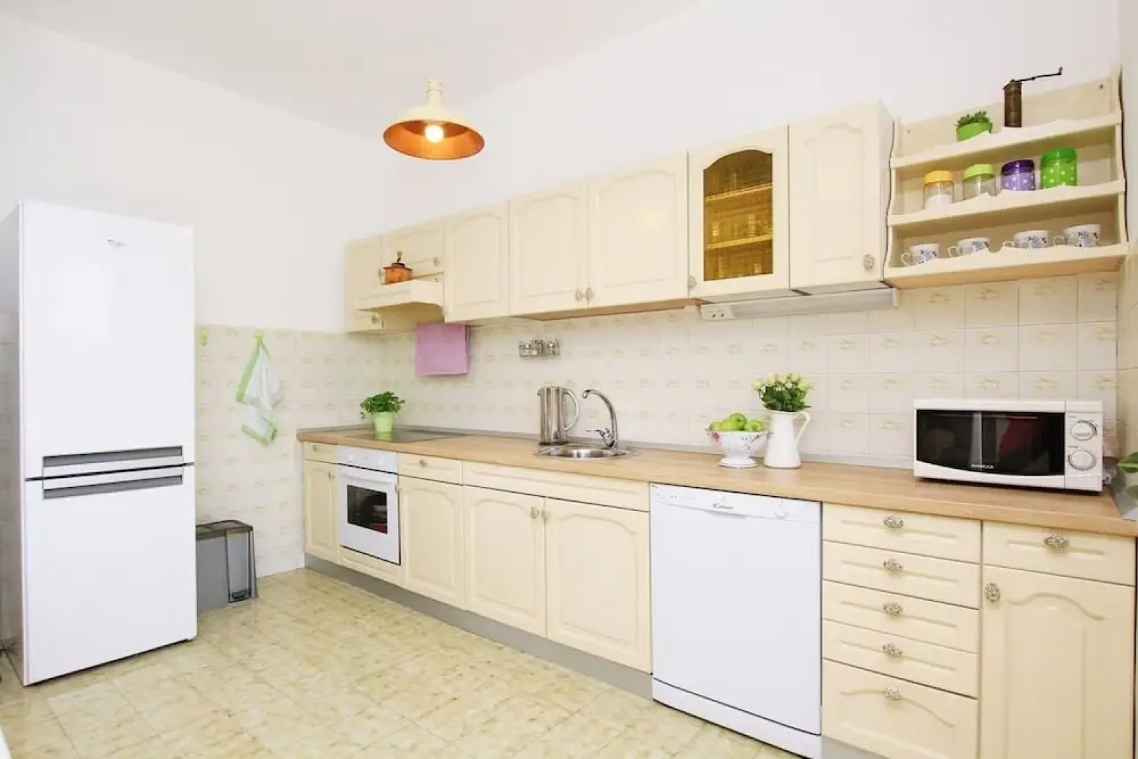 Remarkable 5-bed Villa in Labin