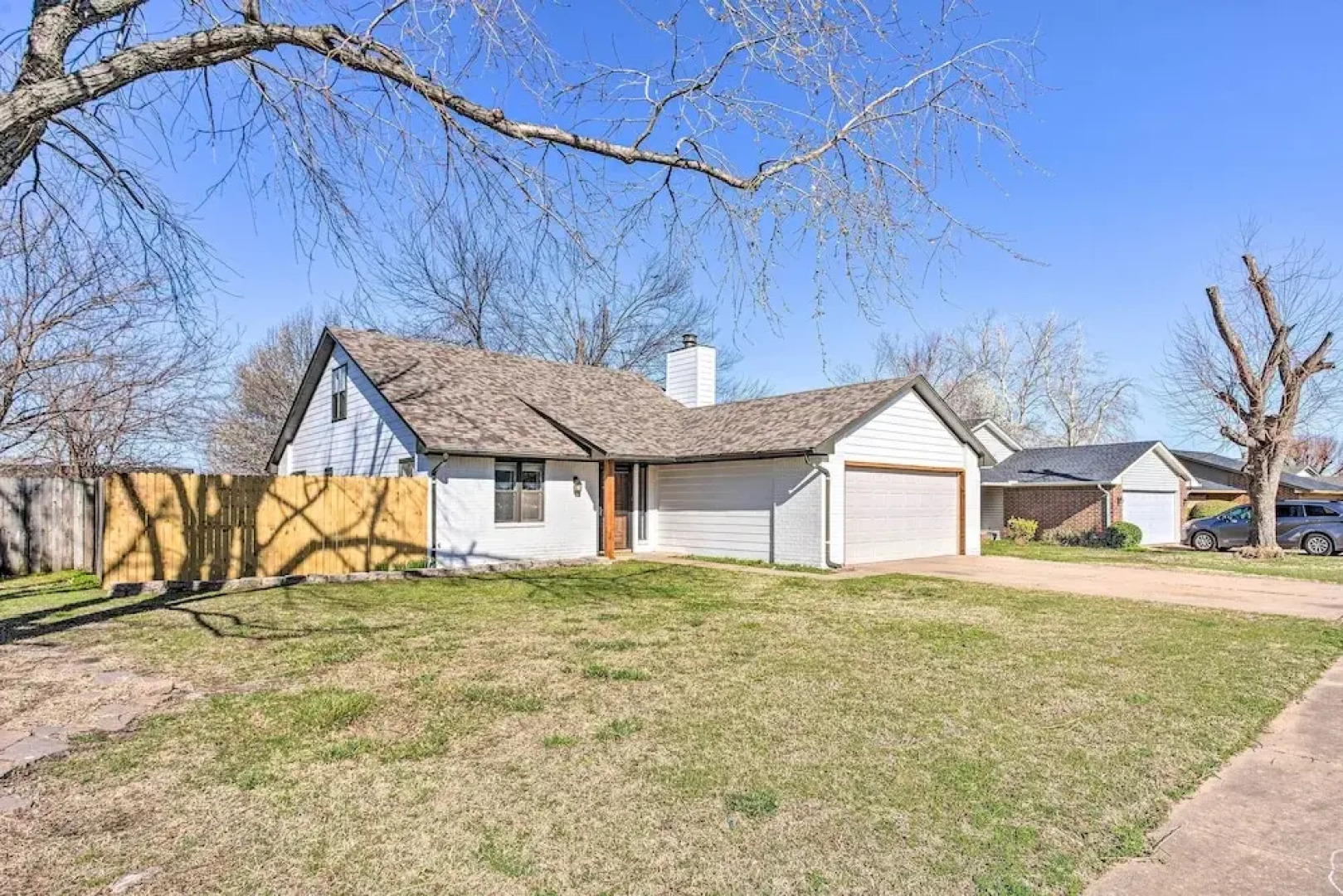 Updated Norman Getaway w/ Porch + Fire Pit!