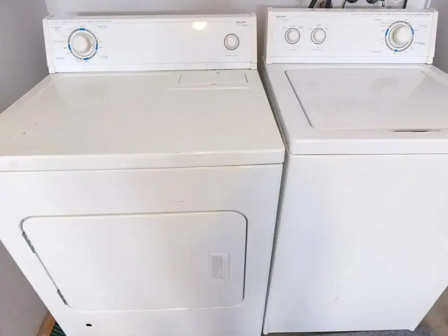 618 Airpark 2 Bedroom Condo by Redawning