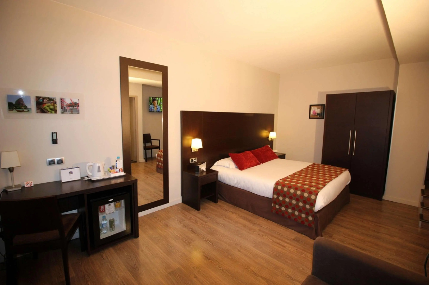 Best Western Hotel Des Barolles - Lyon Sud