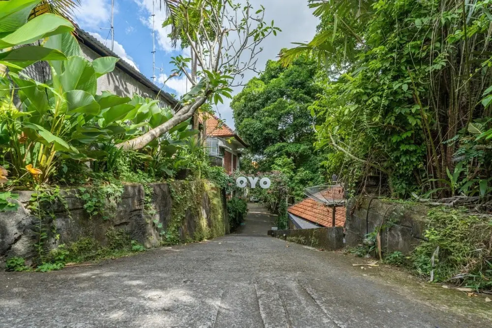 OYO 785 Van Mandri Guest House