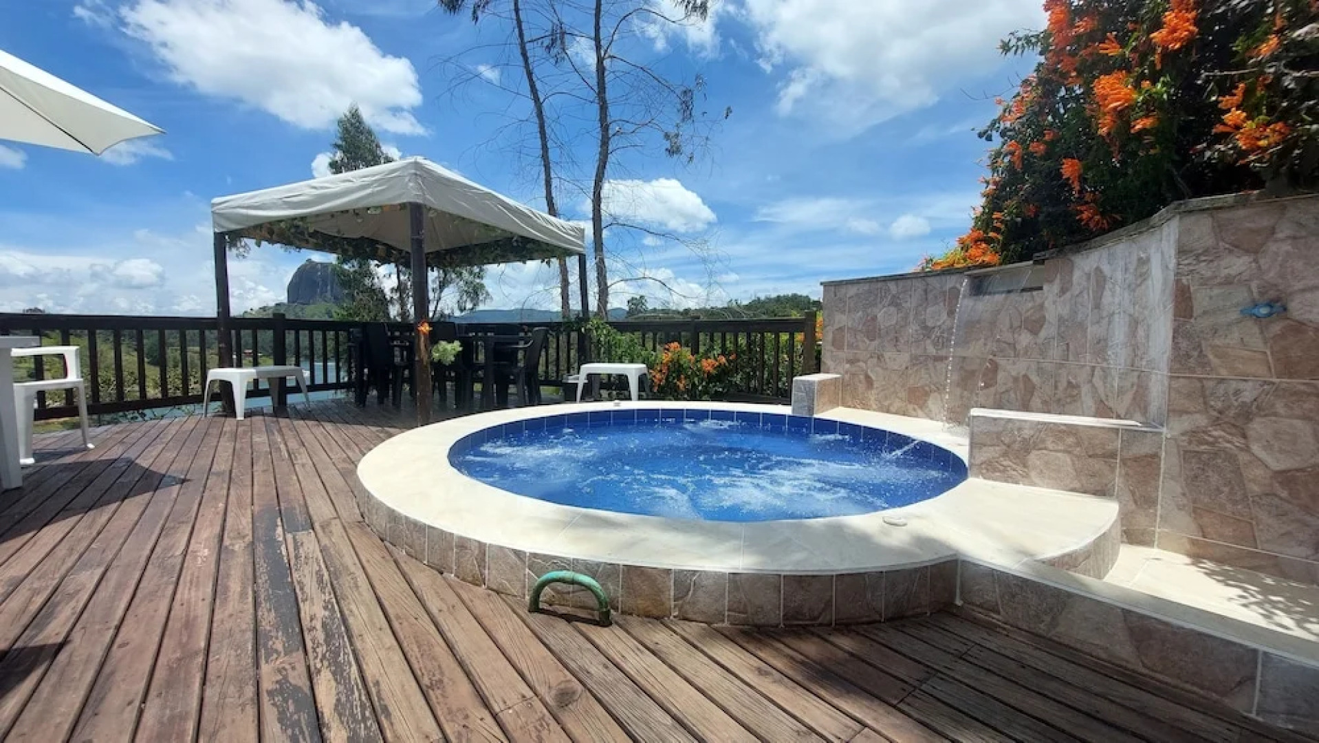 Casa de Campo Con Vista a la Piedra