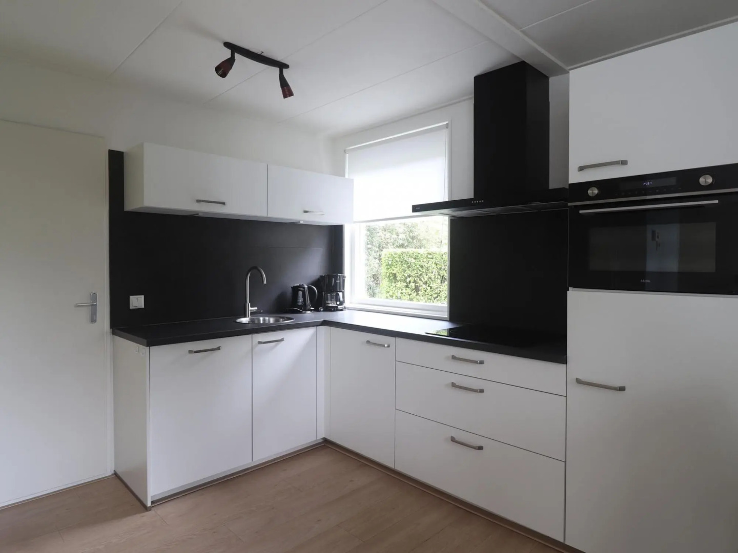 Nice House With a Dishwasher, Giethoorn at 21 km