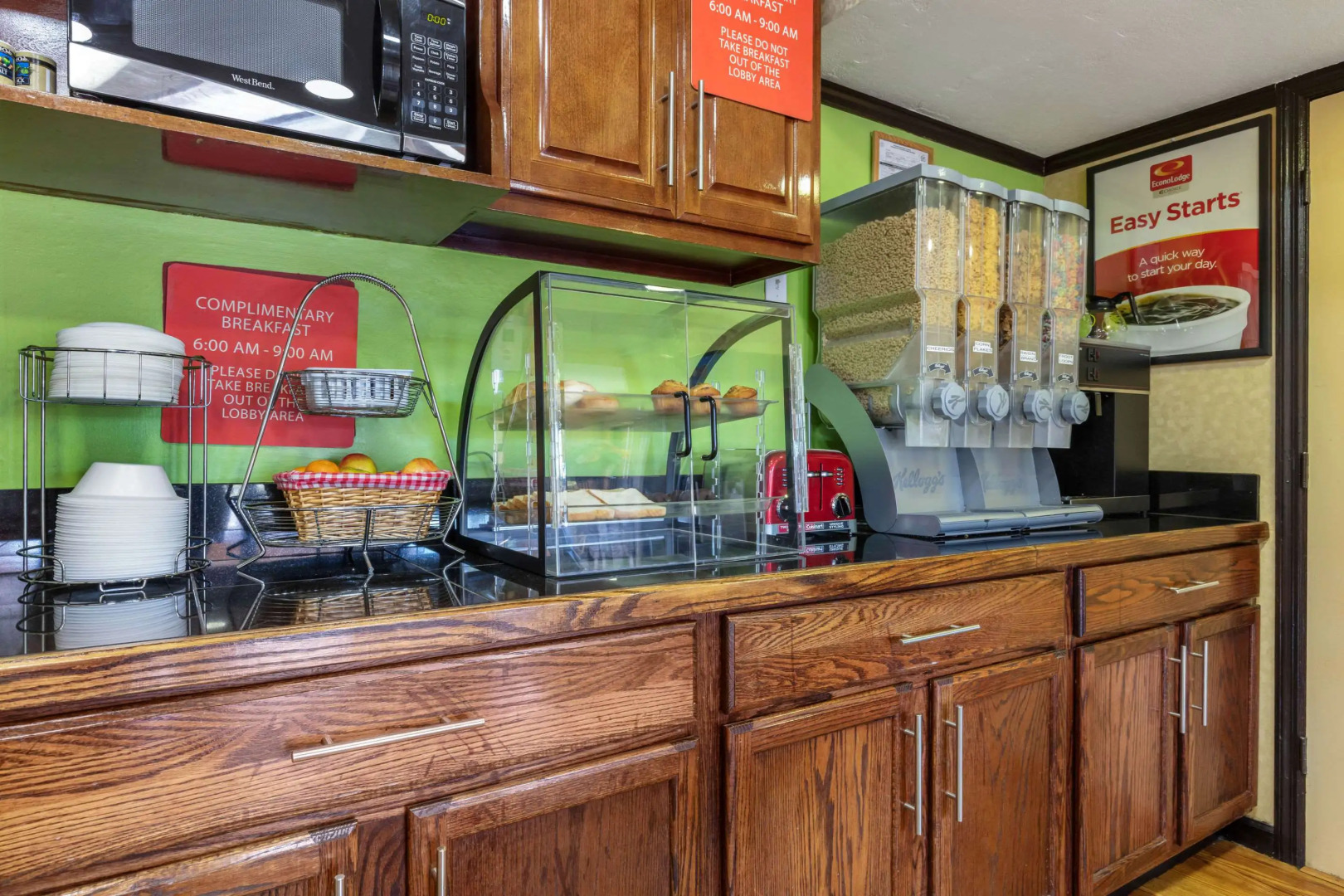 Econo Lodge Nashville near Percy Priest Lake