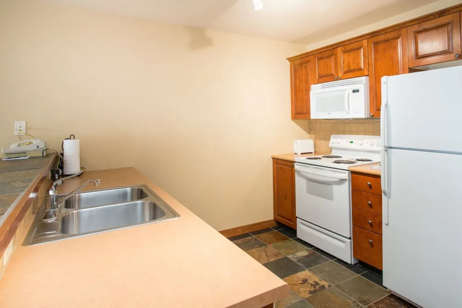 3316 - One Bedroom + Den Standard Powderhorn Lodge 1 Condo by RedAwning