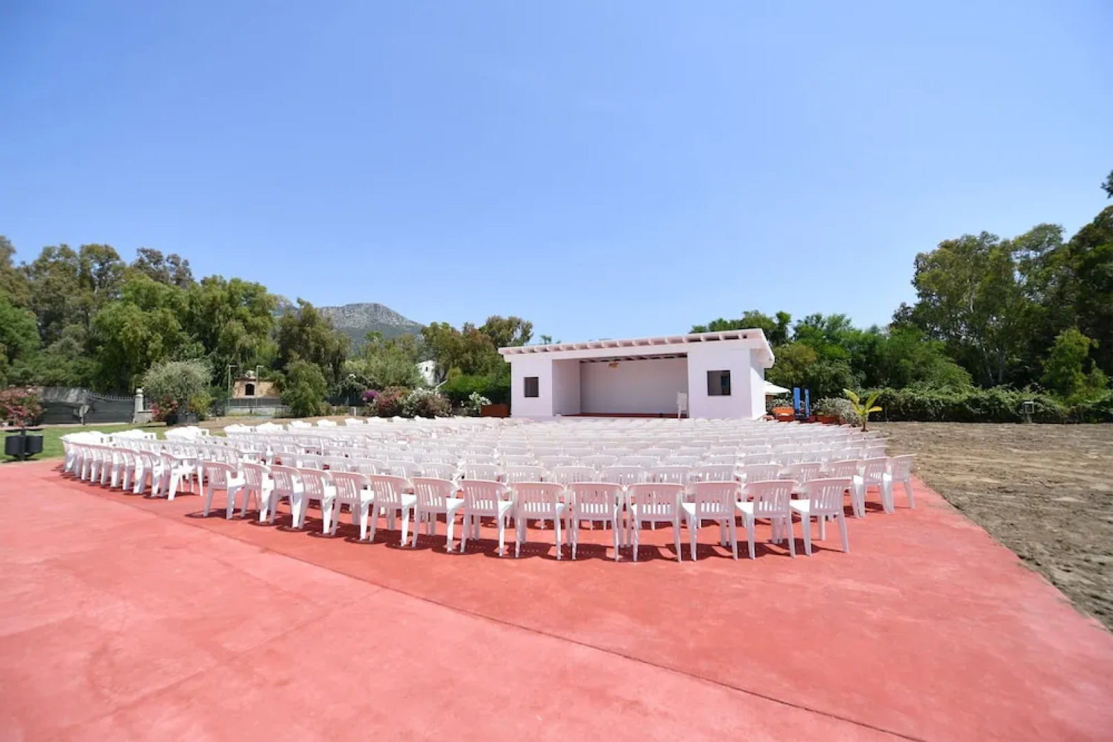 Marina Torre Navarrese Resort