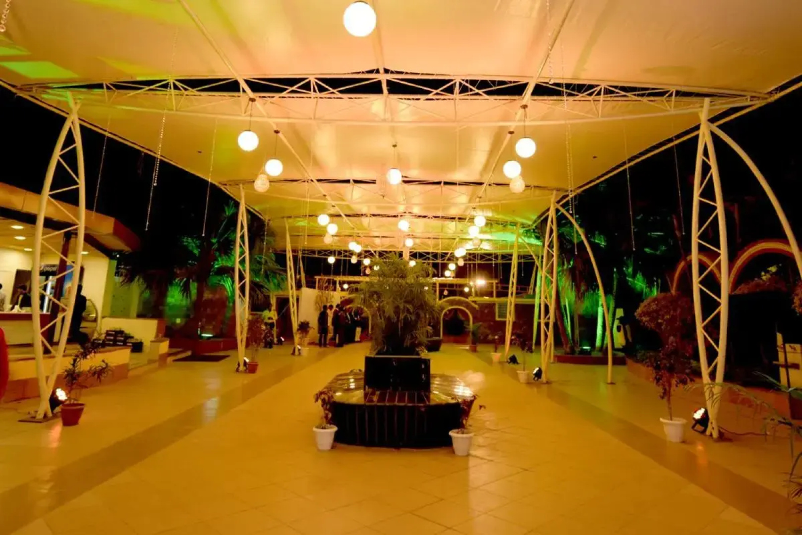 Hotel Kanha’s Palm Springs