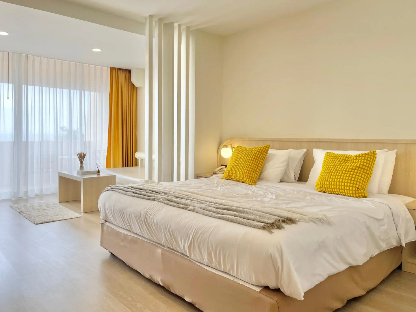 Bangsaen Villa Hotel (SHA Extra Plus)