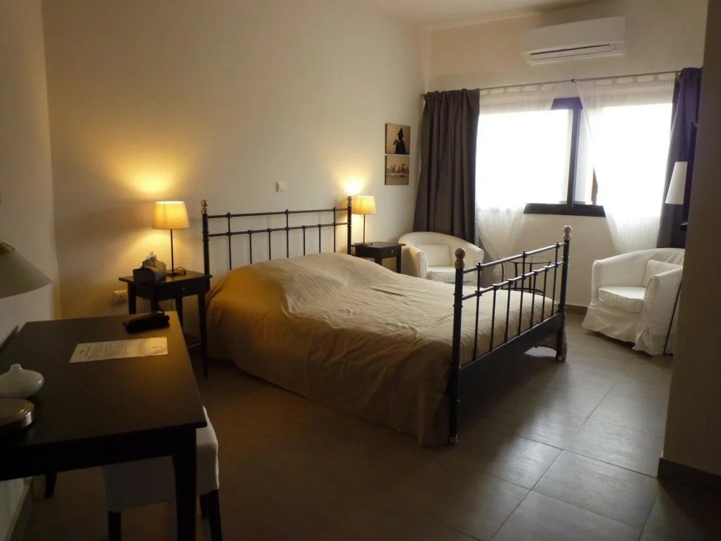 Badalodge Hotel & Restaurant