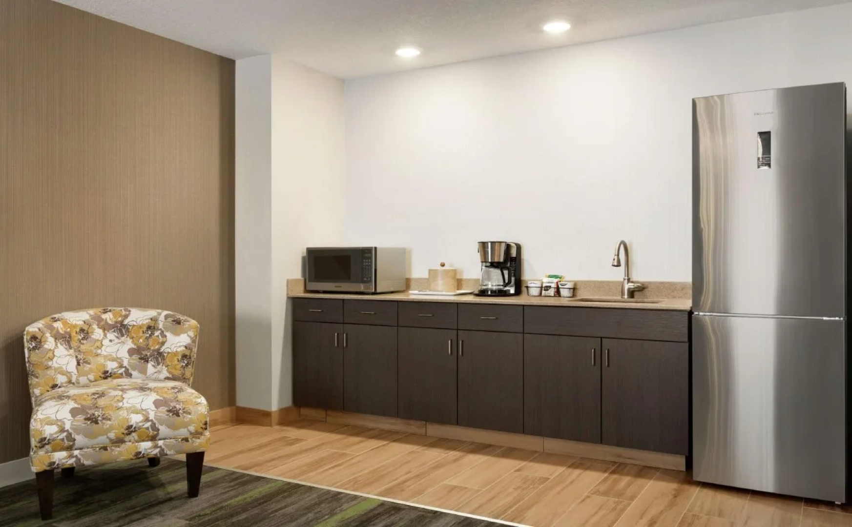 Ramada by Wyndham - St Paul