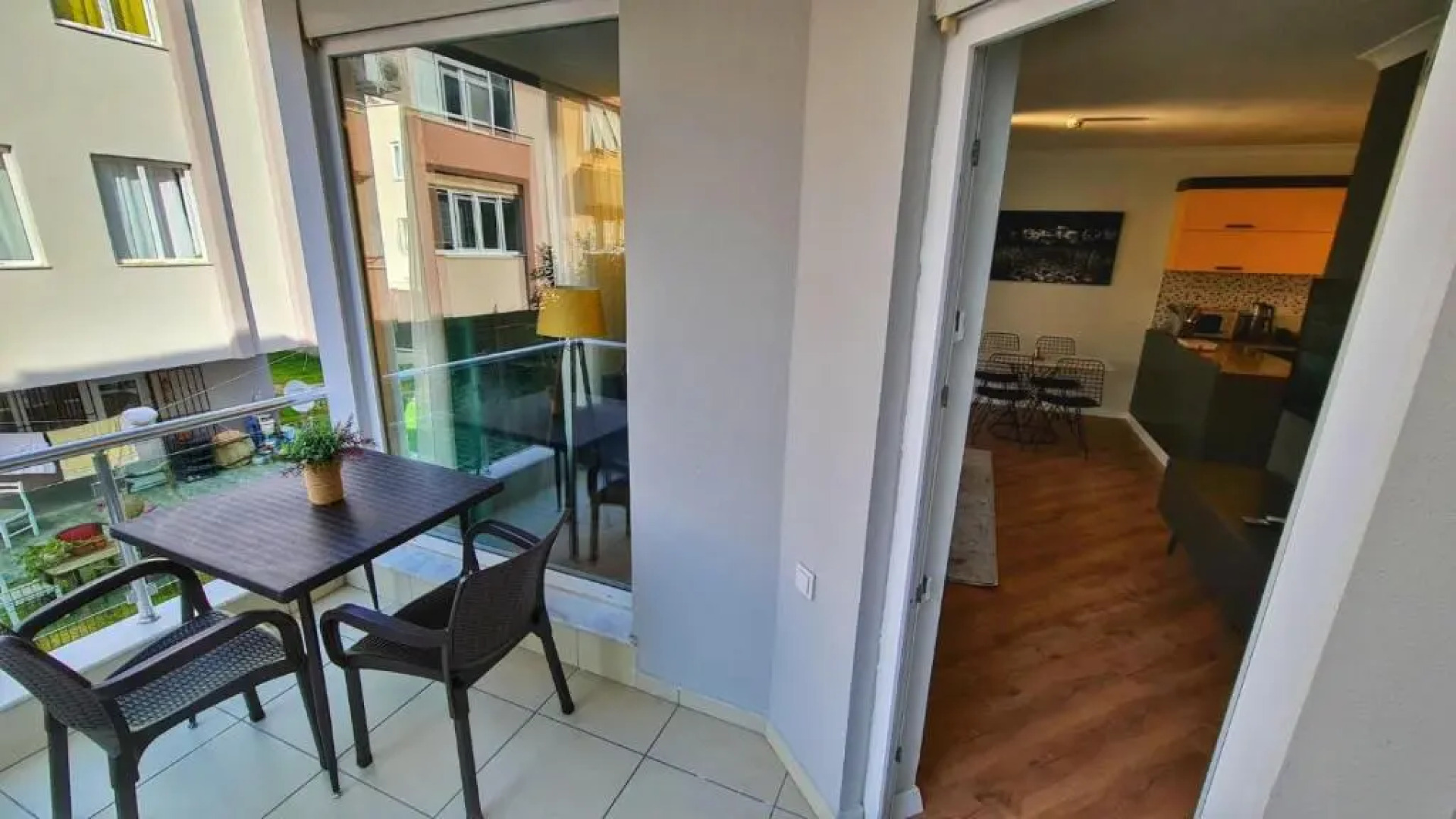 Letstay Sweet Home Yellow