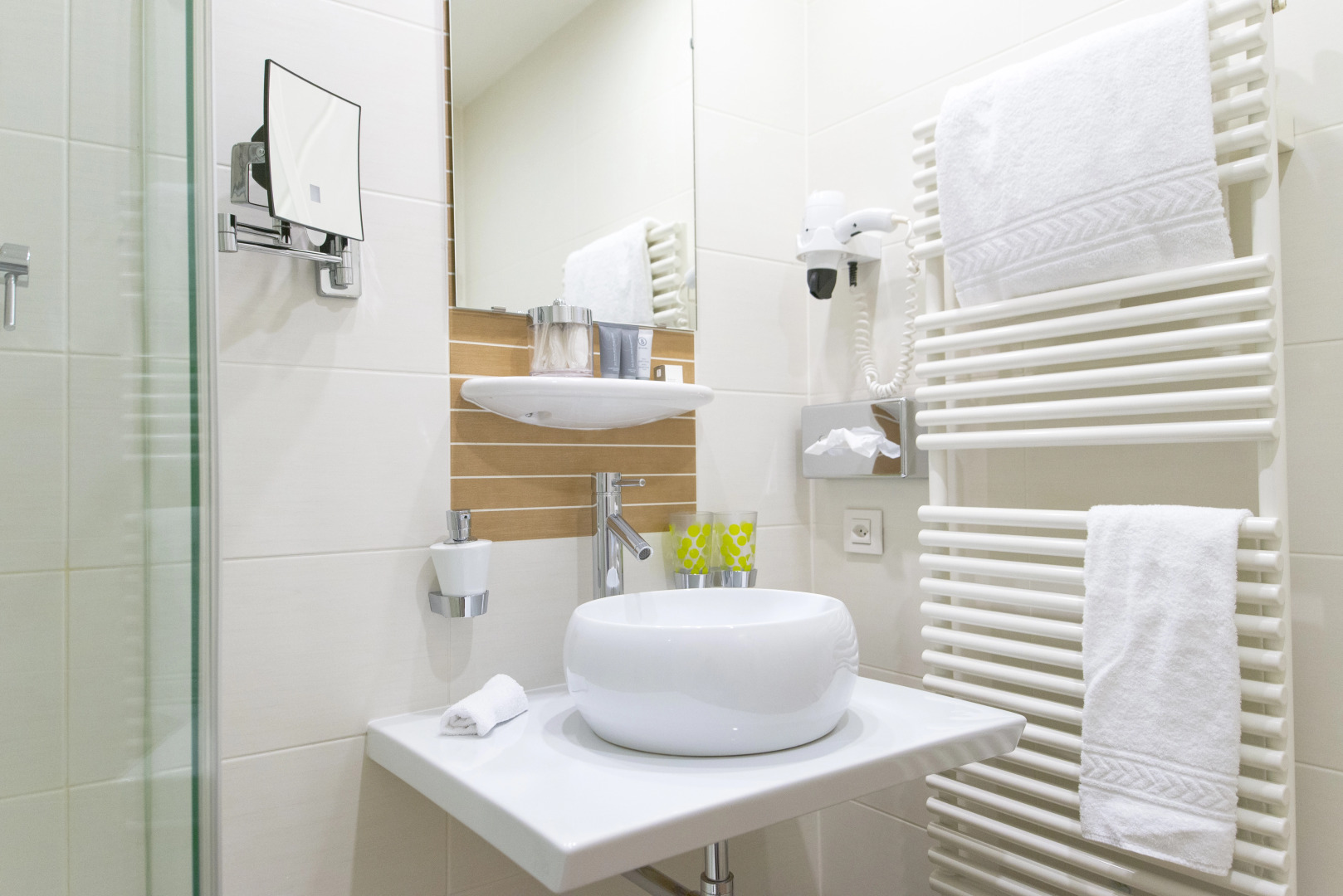 La Cour Des Augustins Boutique Gallery Design Hotel