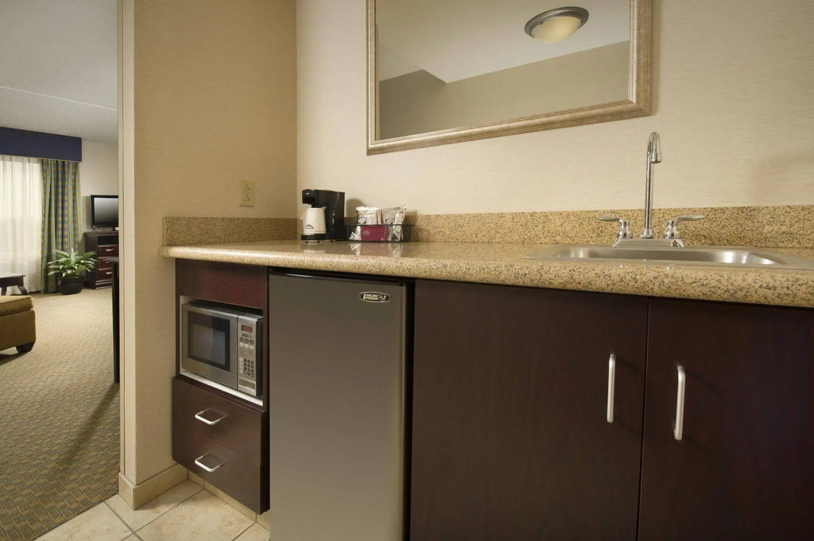 Hampton Inn Syracuse Clay