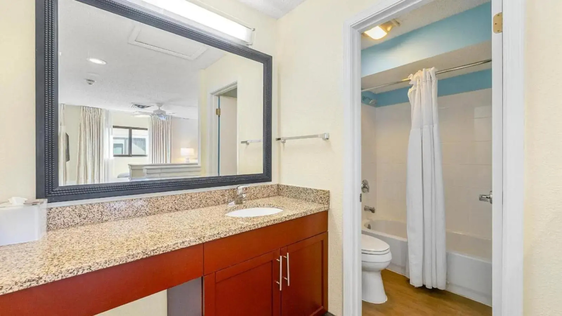 Sonesta ES Suites Cincinnati - Sharonville West