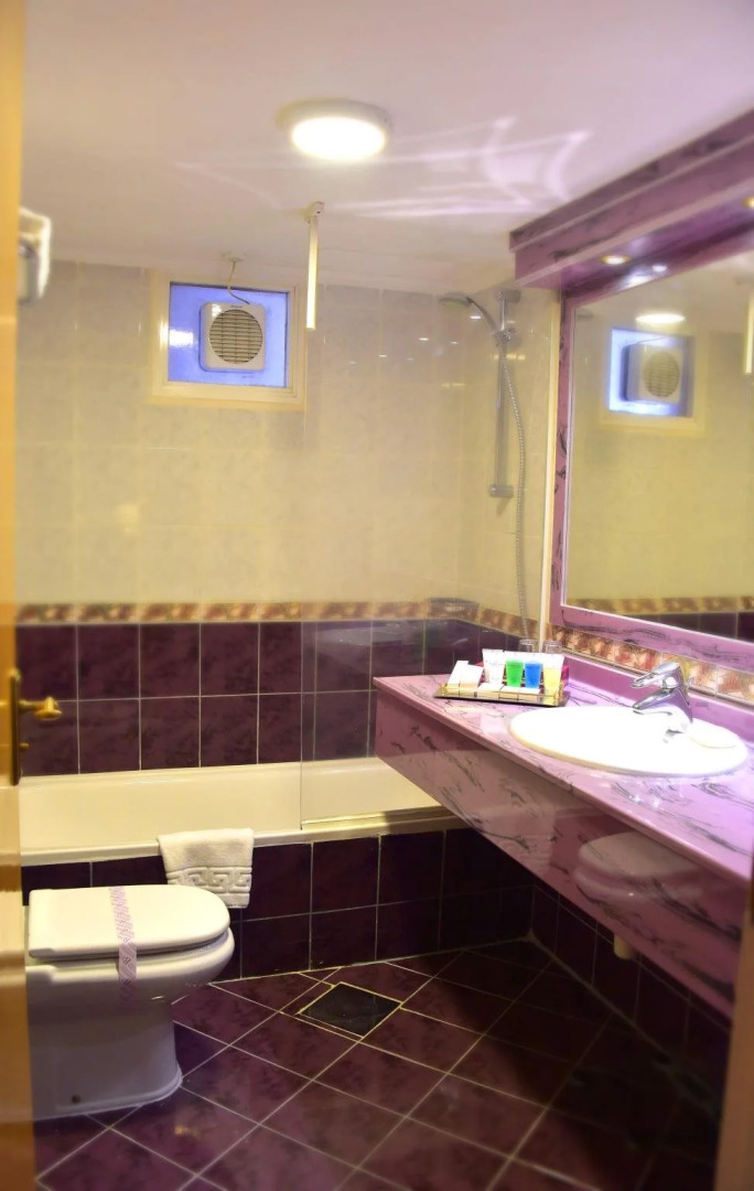 Al Bastaki International Hotel