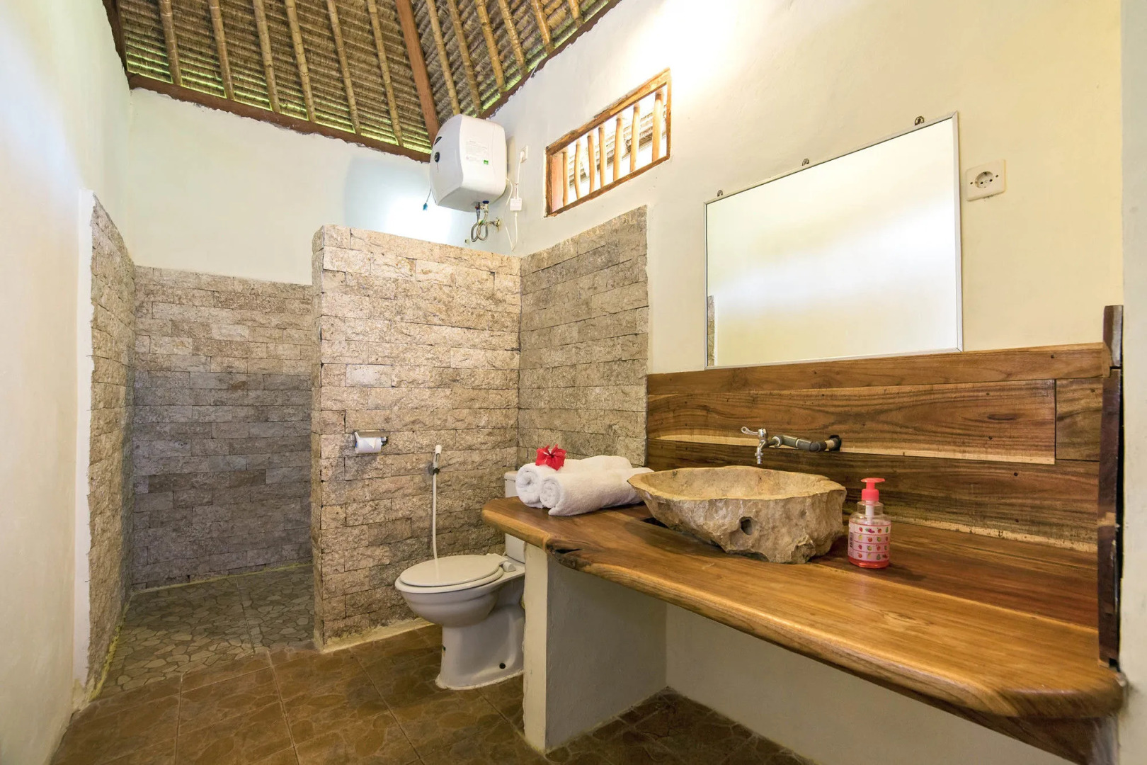 Merta Sari Balangan Bungalows