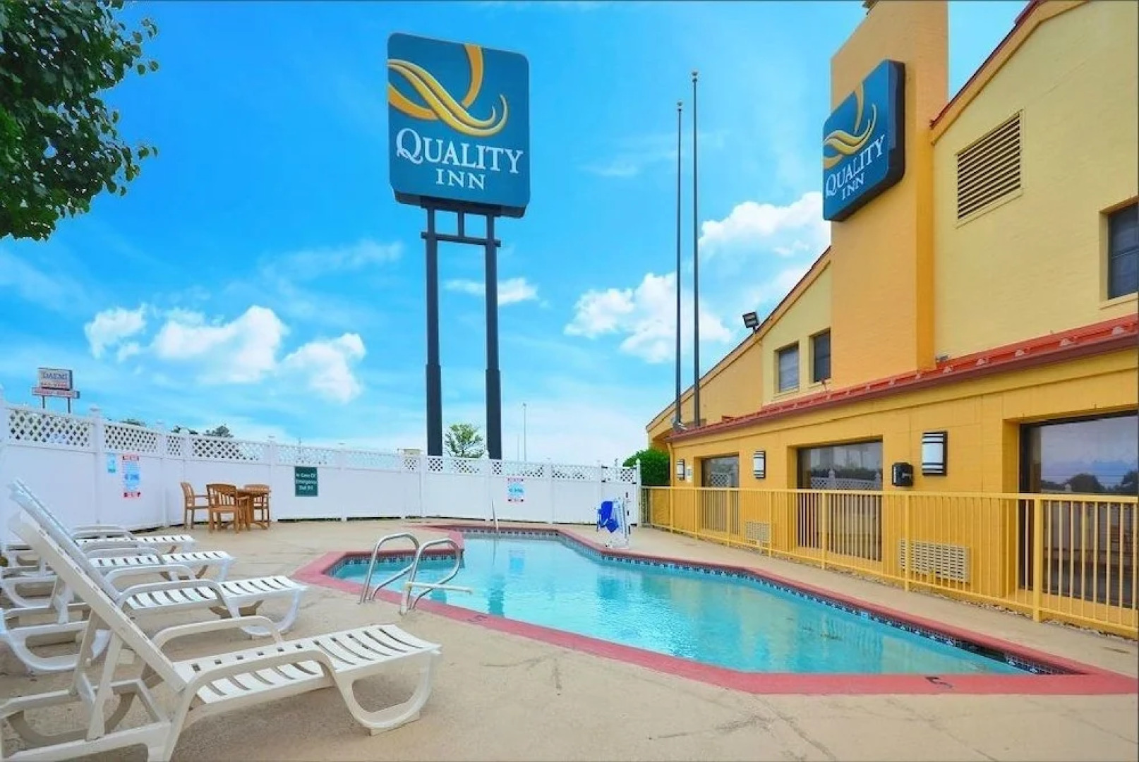 La Quinta Inn Tulsa East-41st Street