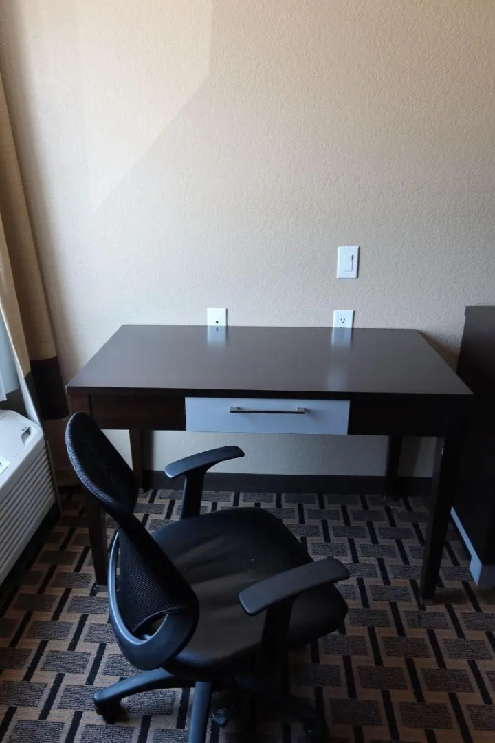 West Worth Inn and Suites