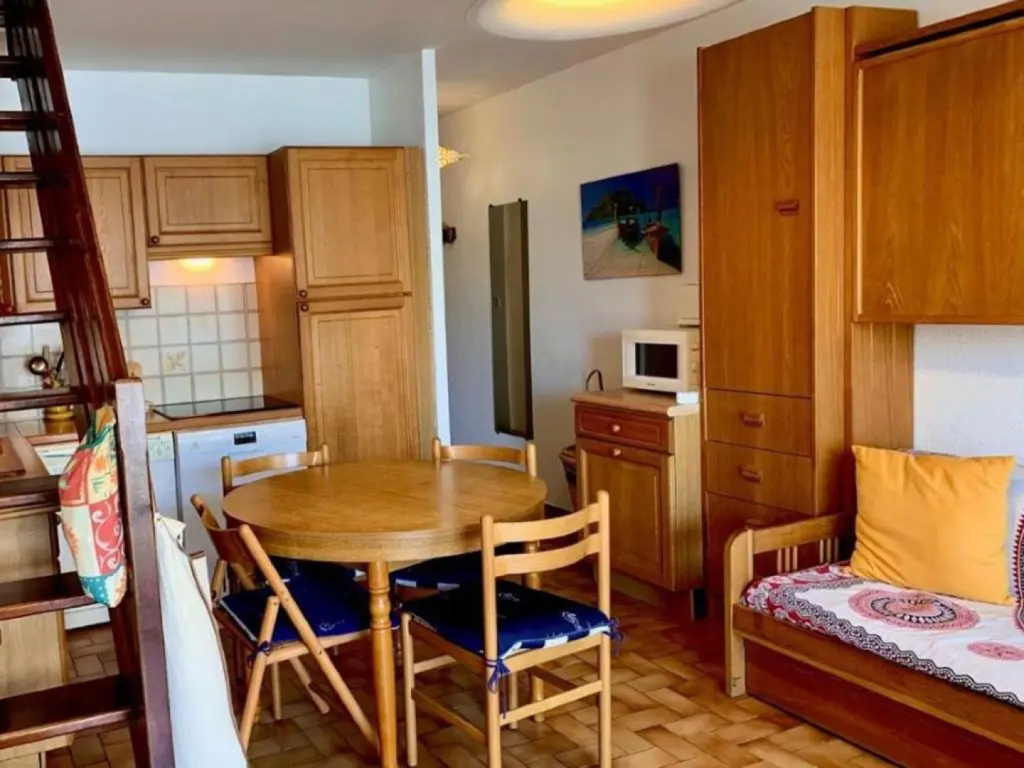 Appartement Mèze, 2 pièces, 4 personnes - FR-1-604-30