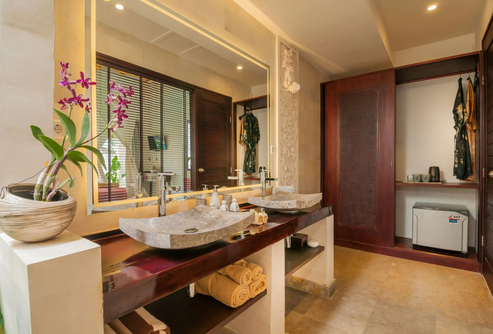 Karmagali Boutique Suites (Adults Only) & Private villas (families)