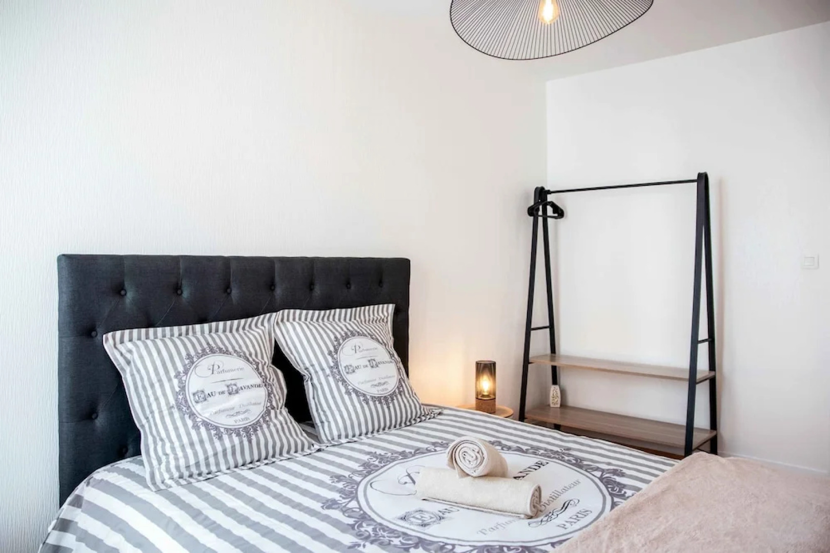 Appartement cessonnais avec terrasse et parking