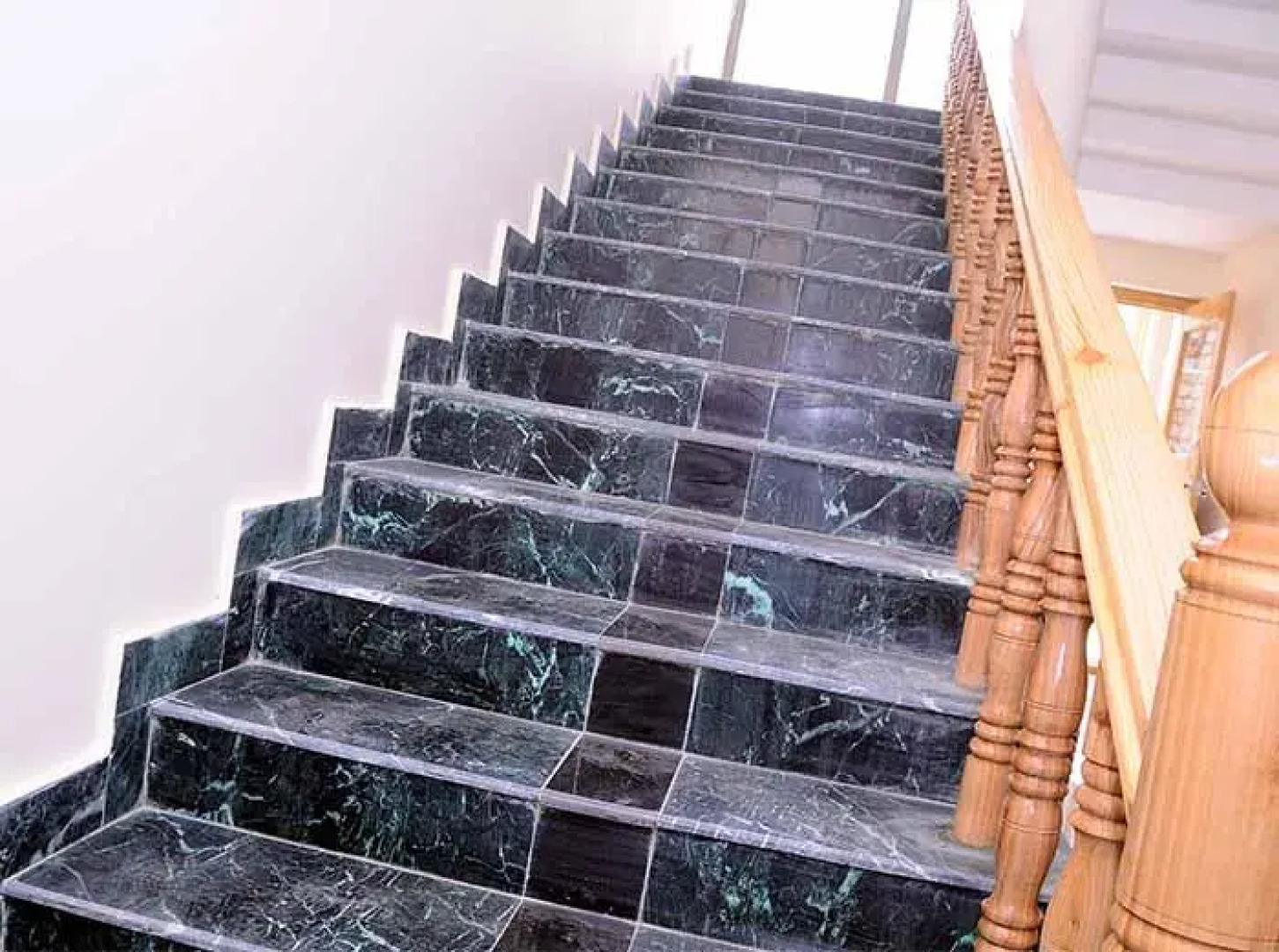 Glacier View Guest House