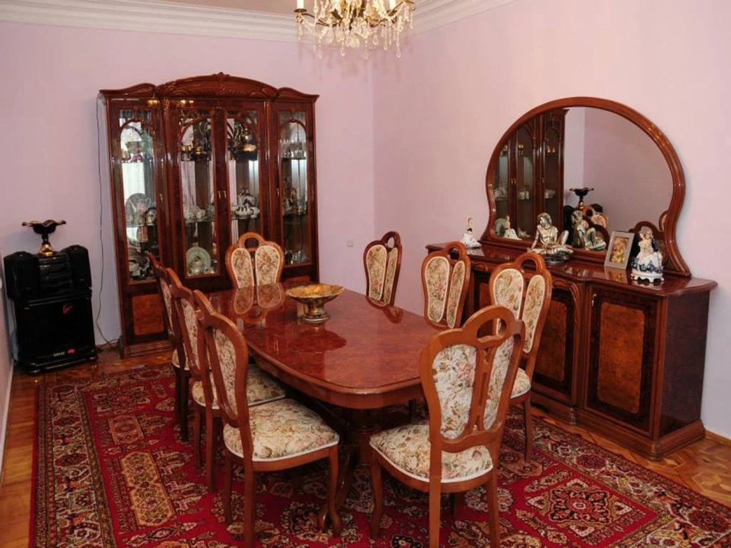 Anahit Guest House
