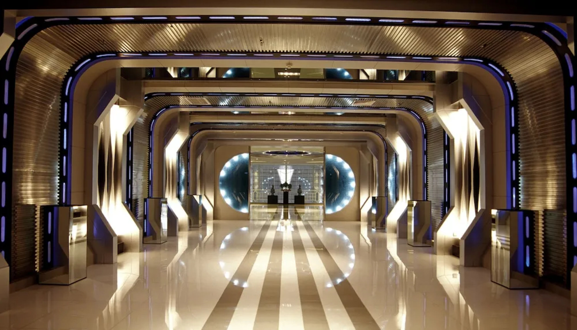 Yaxiang Jinling Palace